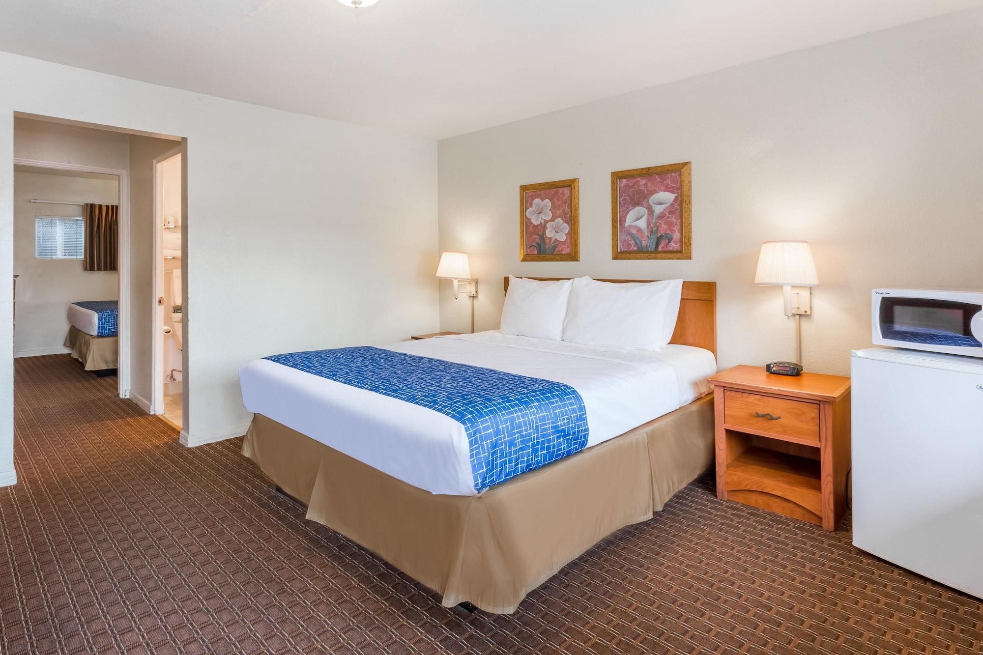 Travelodge By Wyndham Eugene Downtown/University Of Oregon Экстерьер фото