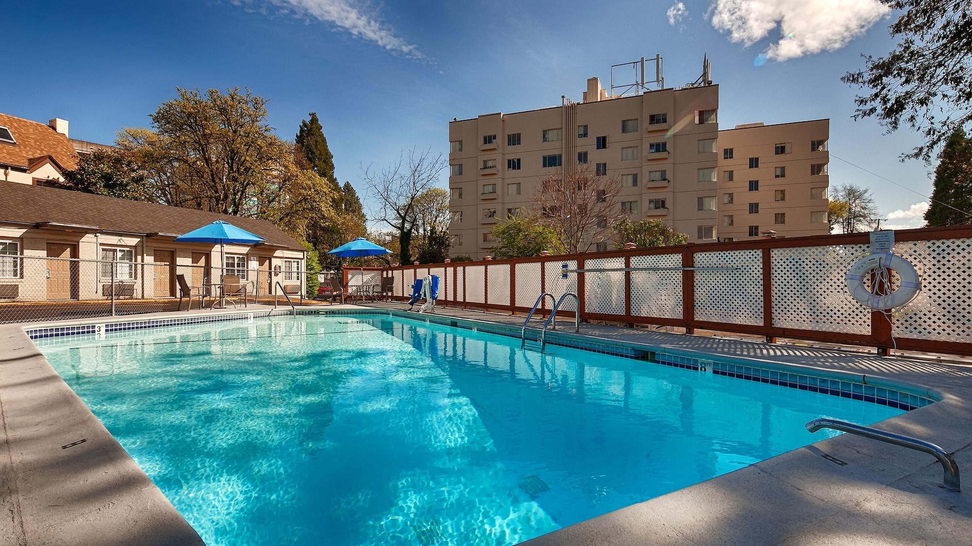 Travelodge By Wyndham Eugene Downtown/University Of Oregon Экстерьер фото