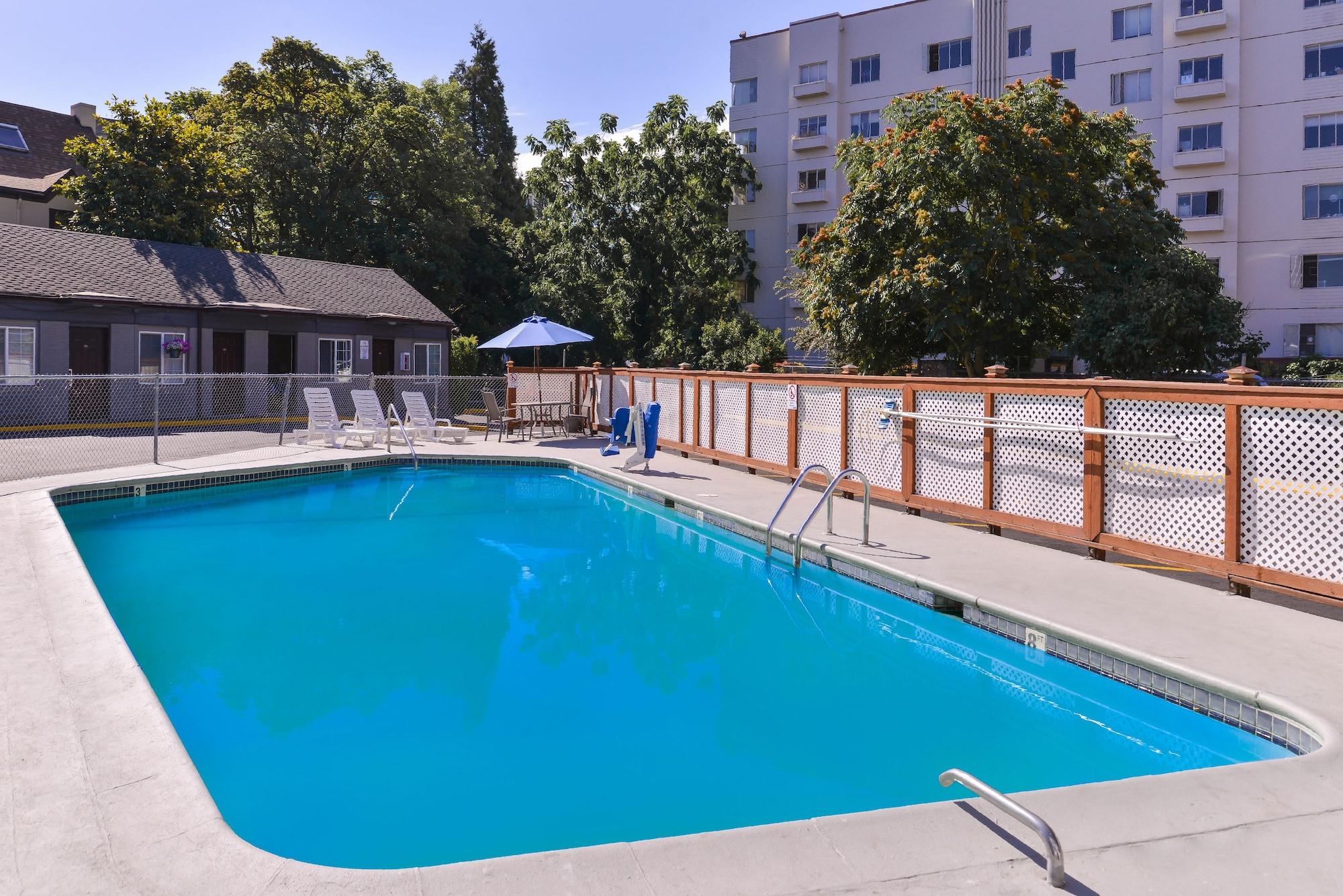Travelodge By Wyndham Eugene Downtown/University Of Oregon Экстерьер фото