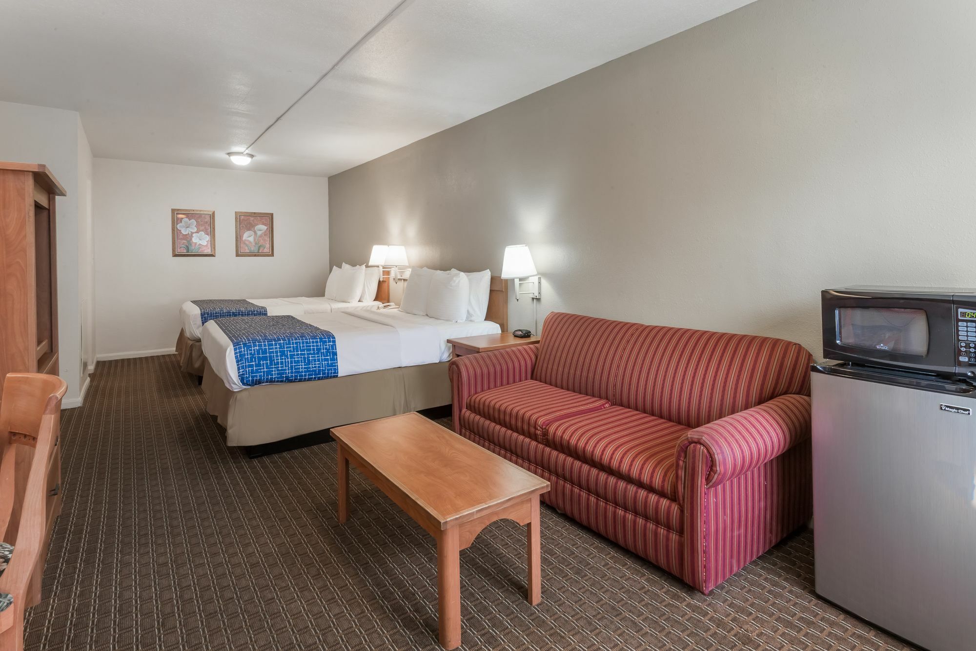 Travelodge By Wyndham Eugene Downtown/University Of Oregon Экстерьер фото